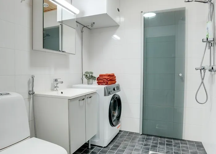 Lapin Loiste 1, Modern Studio, Free Parking And Wifi * Rovaniemi